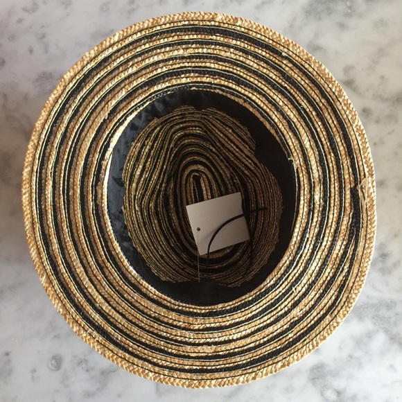 Beautiful Fedora Hat - Picture 6 of 6